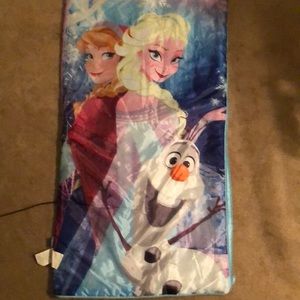Frozen girls sleeping bag